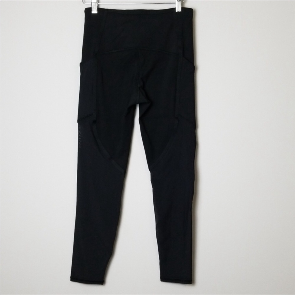 Athleta Vitality Mesh 7/8 Stash Pocket Leggings - Picture 6 of 8